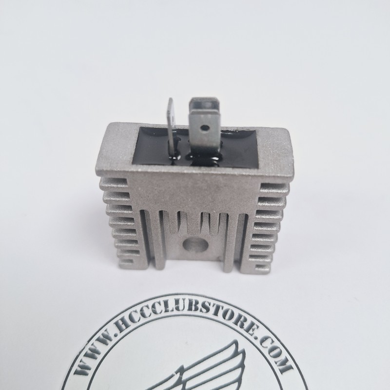 Gelijkrichter - Regulator 6 volt - 3 polig - foto 2