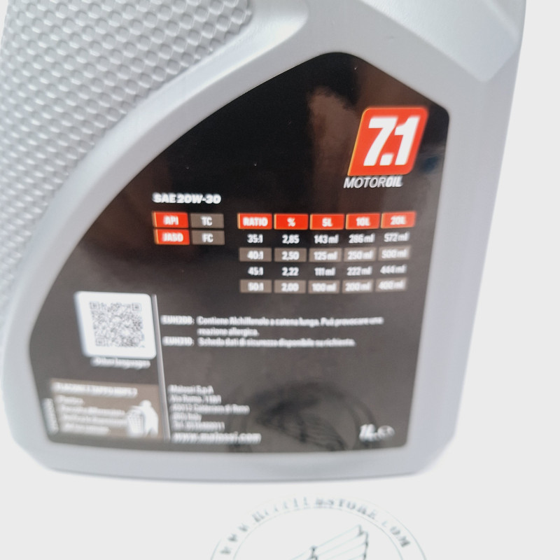 Malossi 7.1 Top racing - 2T Semi synthetic oil. - foto 3